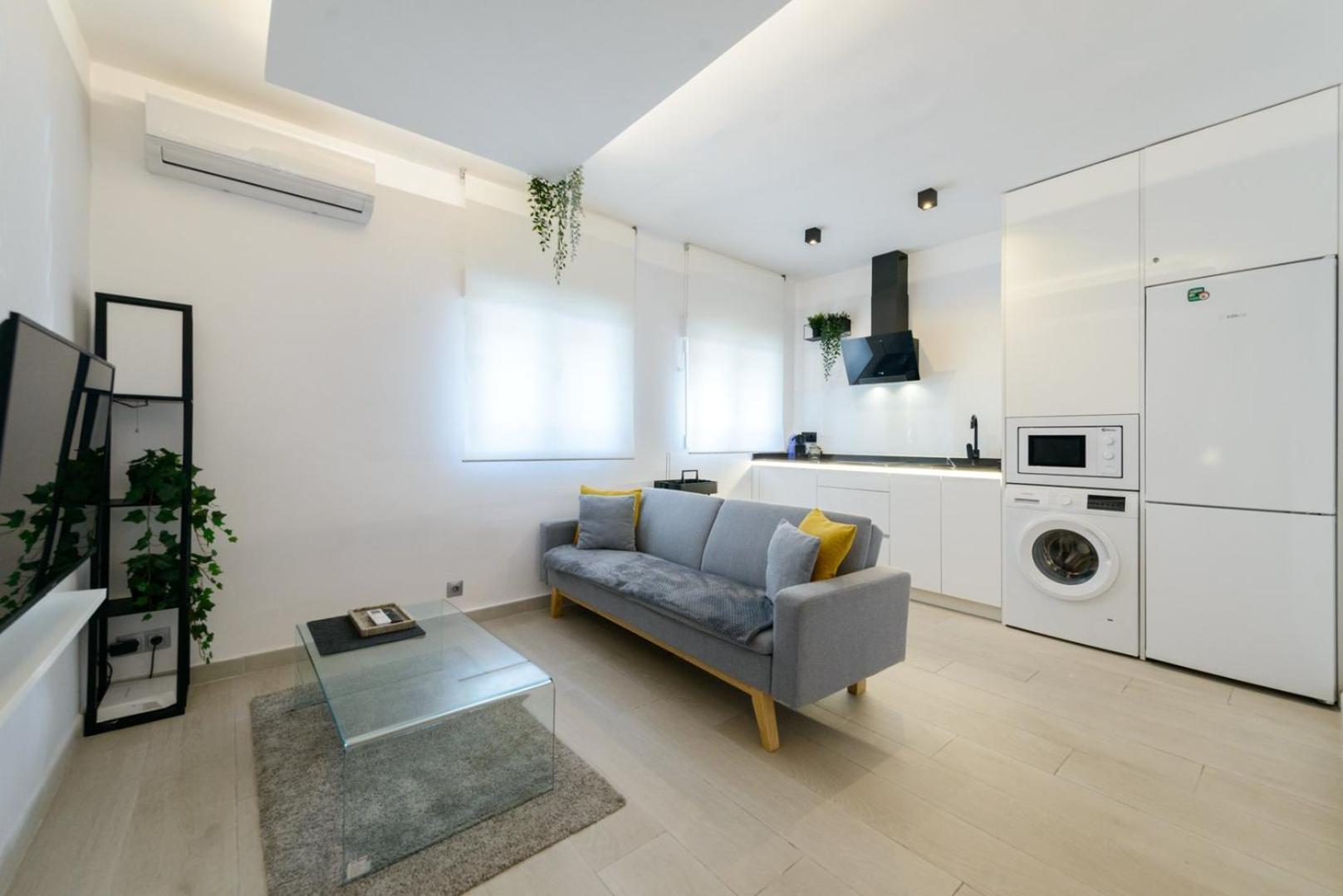 Guestready - Lovely Escapade In Madrid Buitenkant foto